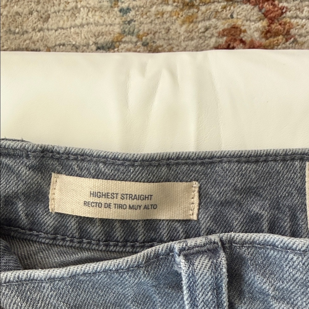 Universal Thread jeans - Picture 3 of 7